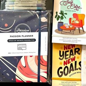 2022 Passion Planner (NWT) bundle